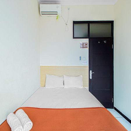 Bantal Guling Alun Alun Bandung Hotel Exterior photo