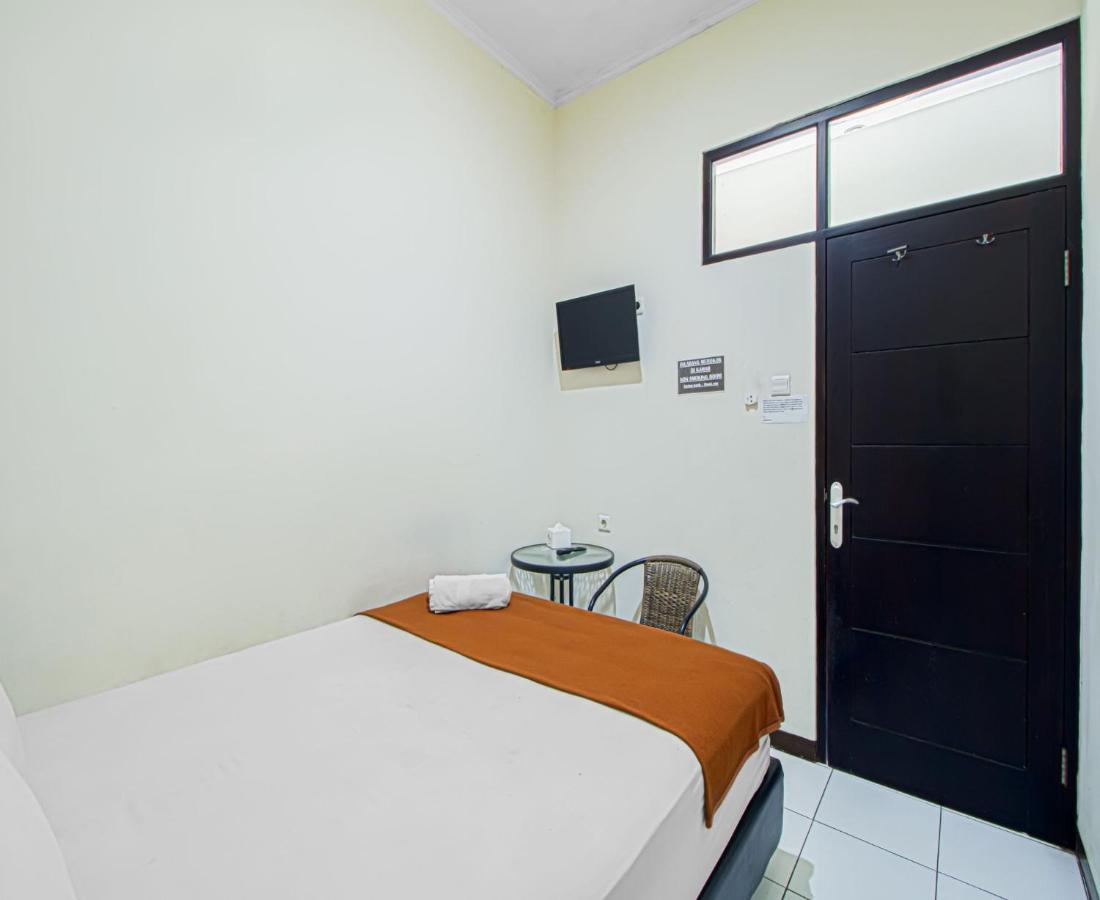 Bantal Guling Alun Alun Bandung Hotel Exterior photo