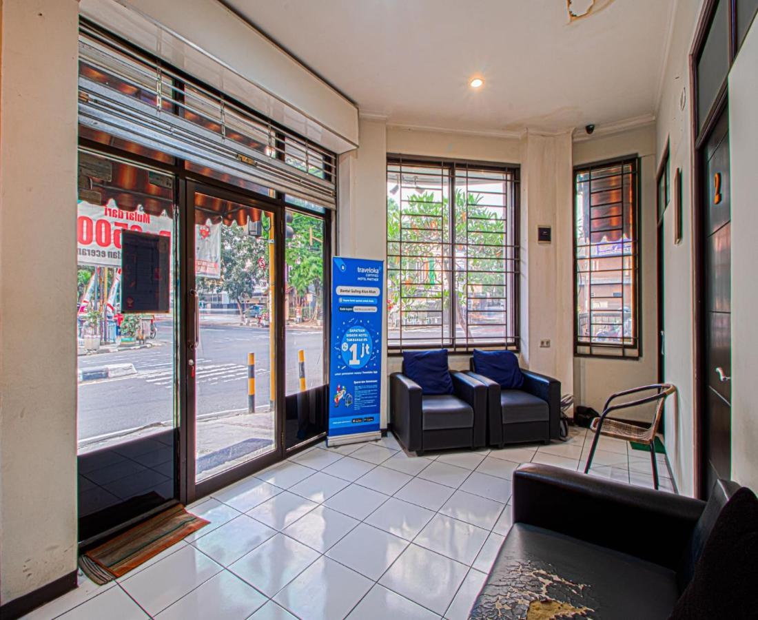 Bantal Guling Alun Alun Bandung Hotel Exterior photo